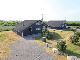 6 Person Holiday Home in Ringkobing-by Traum