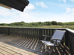 6 Person Holiday Home in Ringkobing-by Traum
