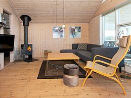 6 Person Holiday Home in Ringkobing-by Traum