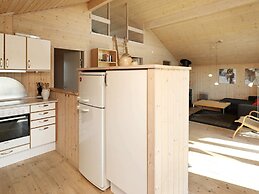 6 Person Holiday Home in Ringkobing-by Traum