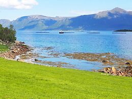 6 Person Holiday Home in Alsvag