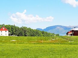 6 Person Holiday Home in Alsvag