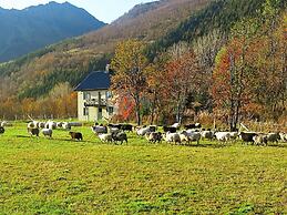 6 Person Holiday Home in Alsvag