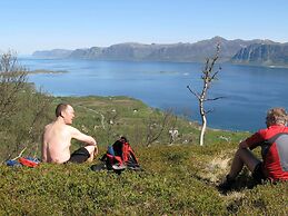 6 Person Holiday Home in Alsvag