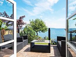 Panoramic Retreat by Water