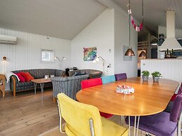 9 Person Holiday Home in Millinge