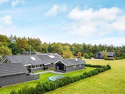 4 Star Holiday Home in Hovborg