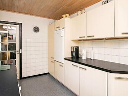 Refreshing Holiday Home in Spøttrup near Sea
