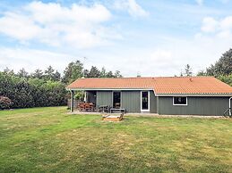 4 Star Holiday Home in Vaeggerlose