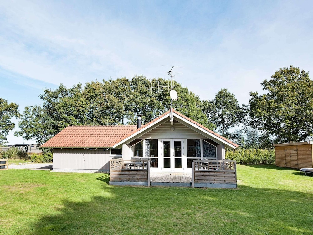 6 Person Holiday Home in Ansager-by Traum