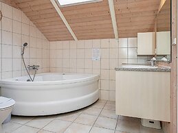 9 Person Holiday Home in Vaeggerlose-by Traum