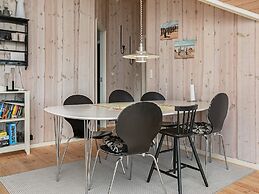 9 Person Holiday Home in Vaeggerlose-by Traum