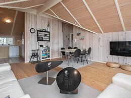9 Person Holiday Home in Vaeggerlose-by Traum