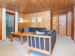 Spacious Holiday Home In Struer near Ocean
