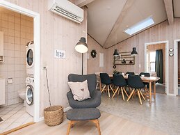 8 Person Holiday Home in Borkop