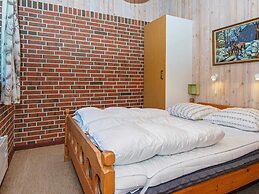 6 Person Holiday Home in Orsted-by Traum