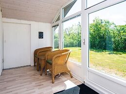6 Person Holiday Home in Hemmet
