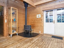 6 Person Holiday Home in Farvang