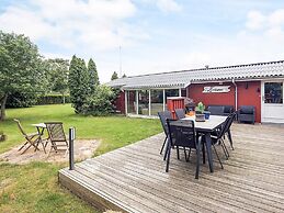 6 Person Holiday Home in Frederikshavn