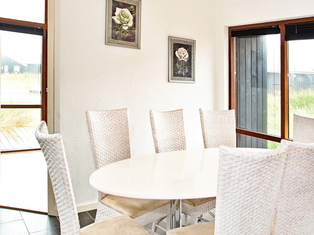 8 Person Holiday Home in Ulfborg