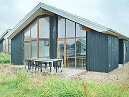 8 Person Holiday Home in Ulfborg