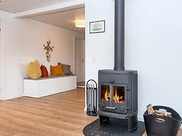 5 Person Holiday Home in Farvang