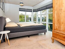 5 Person Holiday Home in Farvang