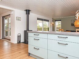 5 Person Holiday Home in Farvang