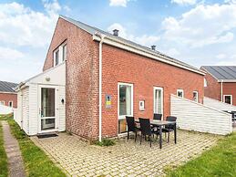 6 Person Holiday Home in Romo