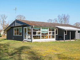 Heritage Cottage in Glesborg With Play Area