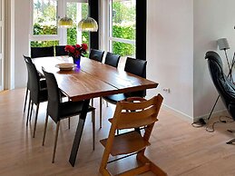 5 Star Holiday Home in Hals