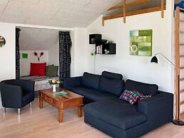 5 Star Holiday Home in Hals