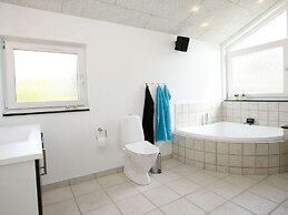 5 Star Holiday Home in Hals