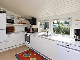 4 Person Holiday Home in Hojslev
