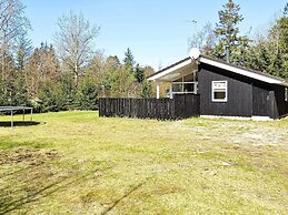 5 Star Holiday Home in Hals