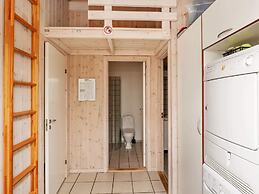 5 Star Holiday Home in Hals