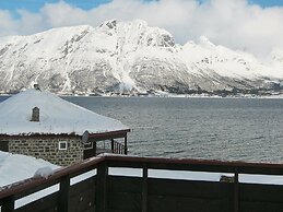 6 Person Holiday Home in Hamnvik