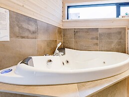 5 Star Holiday Home in Hals