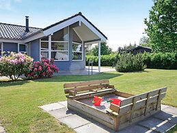 5 Star Holiday Home in Hals