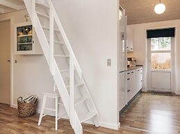 5 Star Holiday Home in Hals