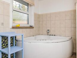 5 Star Holiday Home in Hals