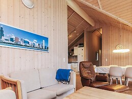 5 Star Holiday Home in Hojby