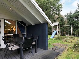 4 Star Holiday Home in Hals