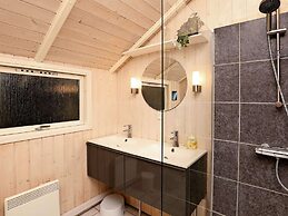 4 Star Holiday Home in Hals