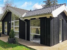 6 Person Holiday Home in Hals
