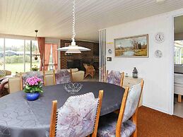 6 Person Holiday Home in Ulfborg
