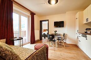 EVI APARTMENTS via we rent