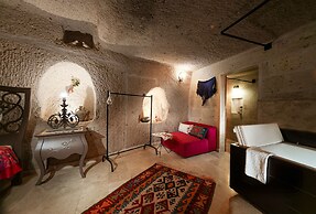 Pigeon Hotel