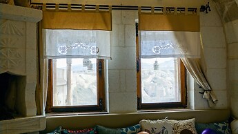 Pigeon Hotel