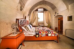 Pigeon Hotel